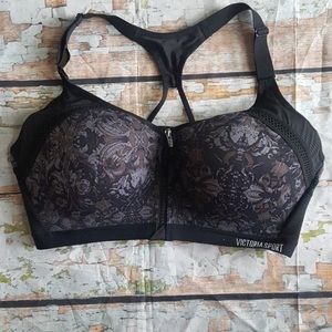Victoria secrets sports bra. Size 38DDD.Worn twice